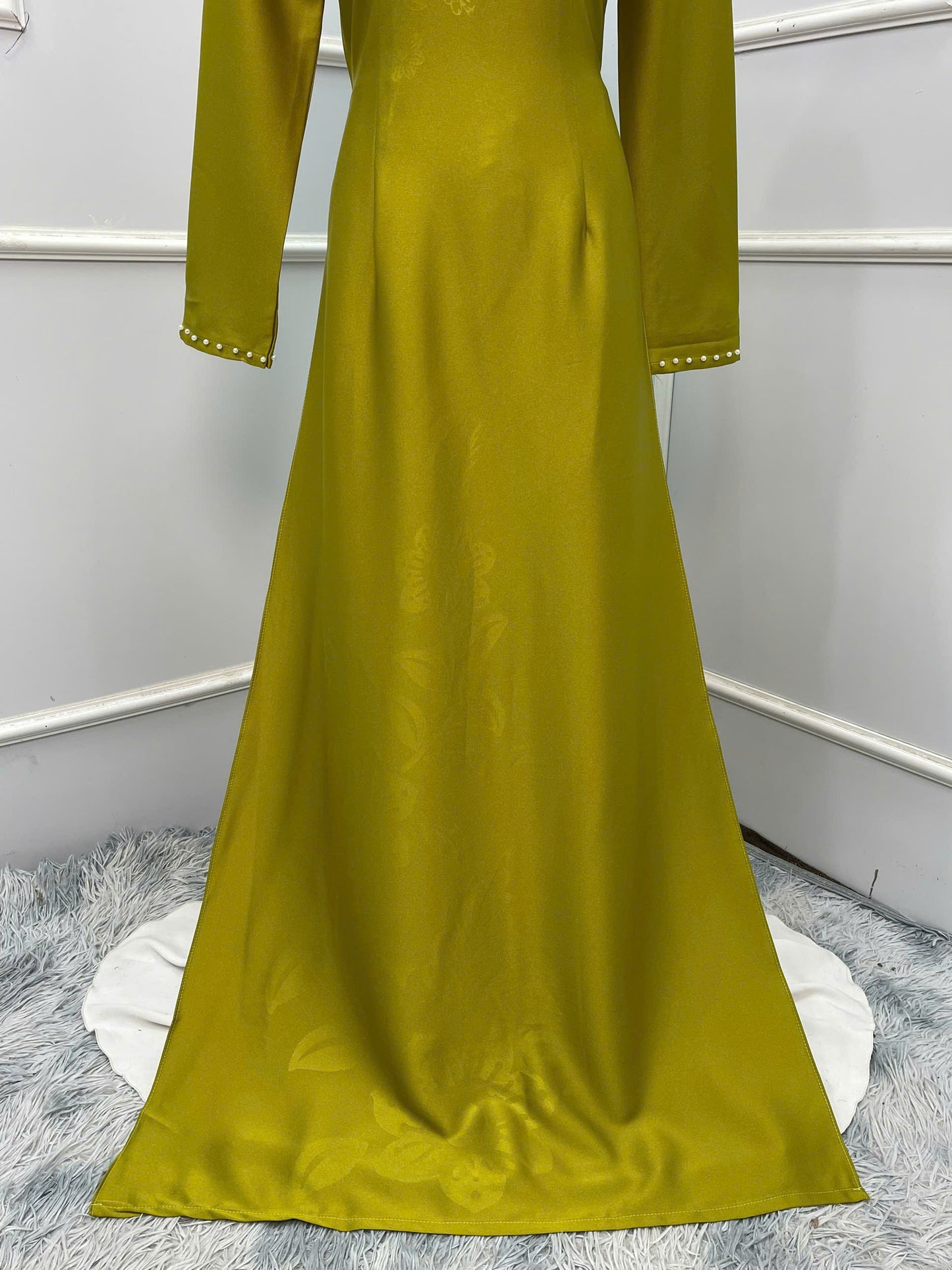 H276 1467 Áo only - Áo dài lụa ánh sao 4D đính cổ màu cốm