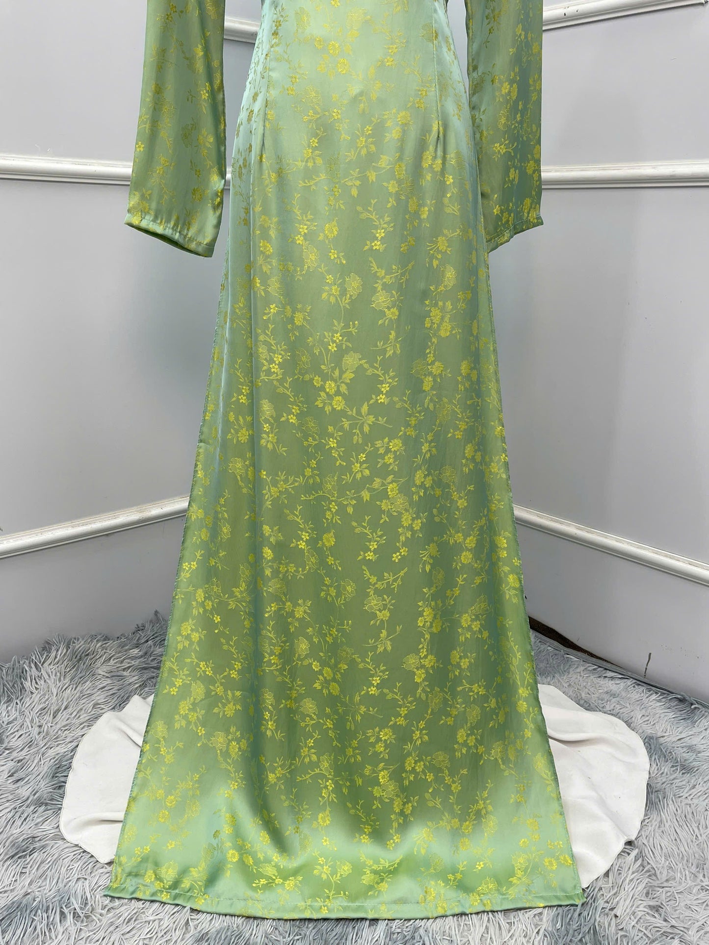 H279 1470 Áo only - Áo dài lụa 2 da màu cốm nhạt