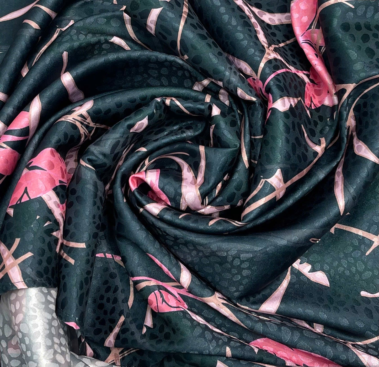 H303 1518 Áo only - Áo dài lụa gấm in 3D