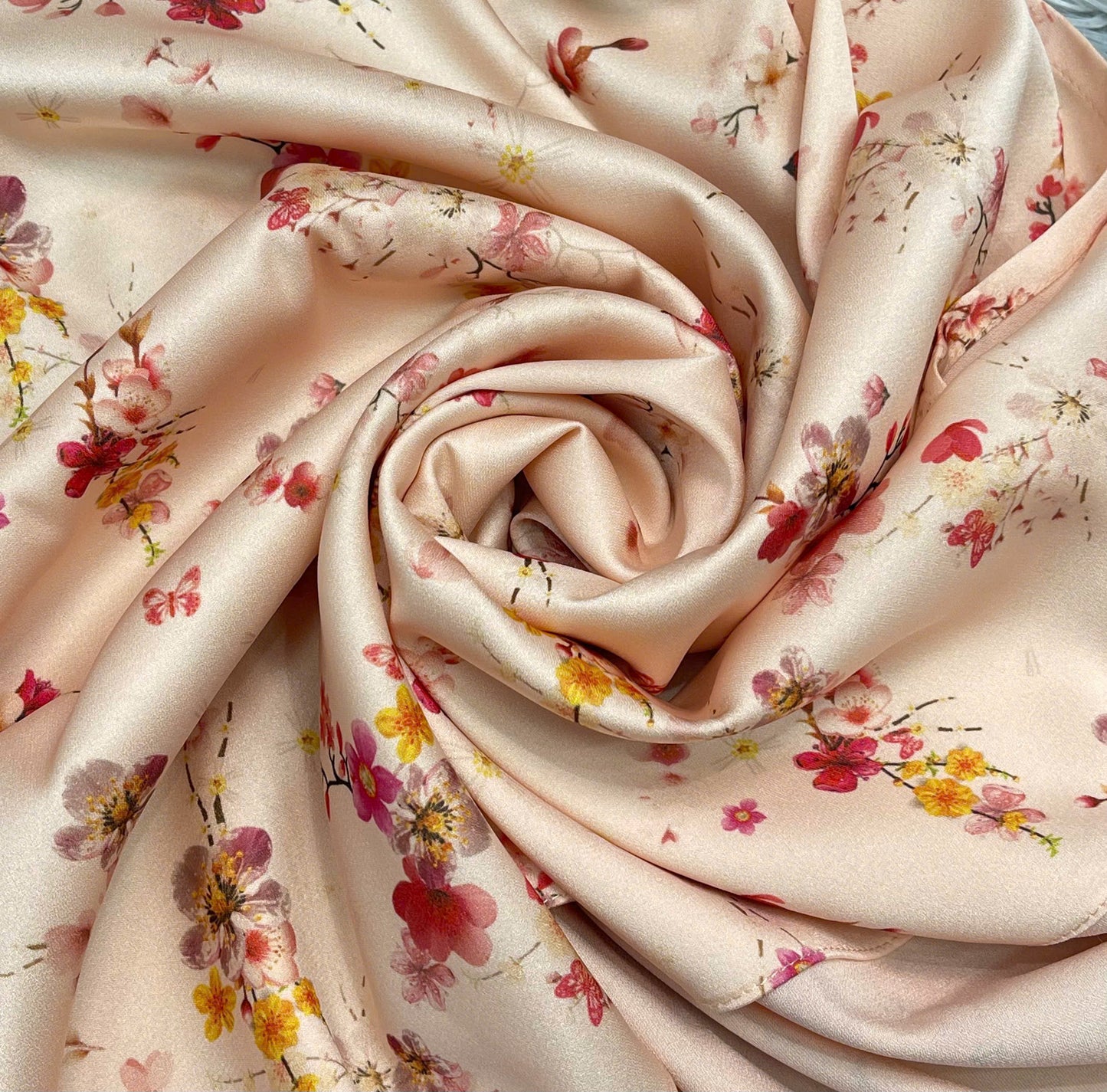 H358 1639 Áo only - Áo dài lụa ánh sao thiết kế màu da hoa dây