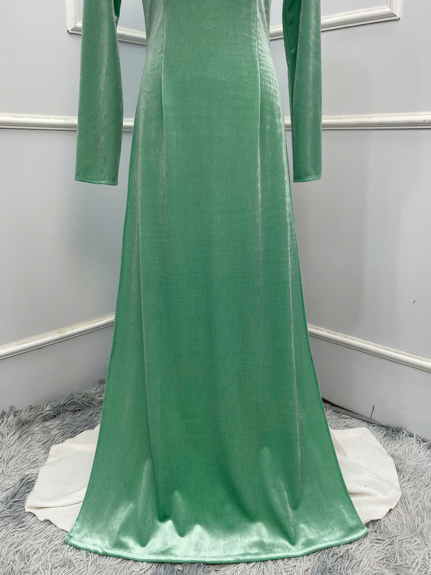 H394 3962 Áo only - Áo dài nhung đính kết màu xanh ngọc