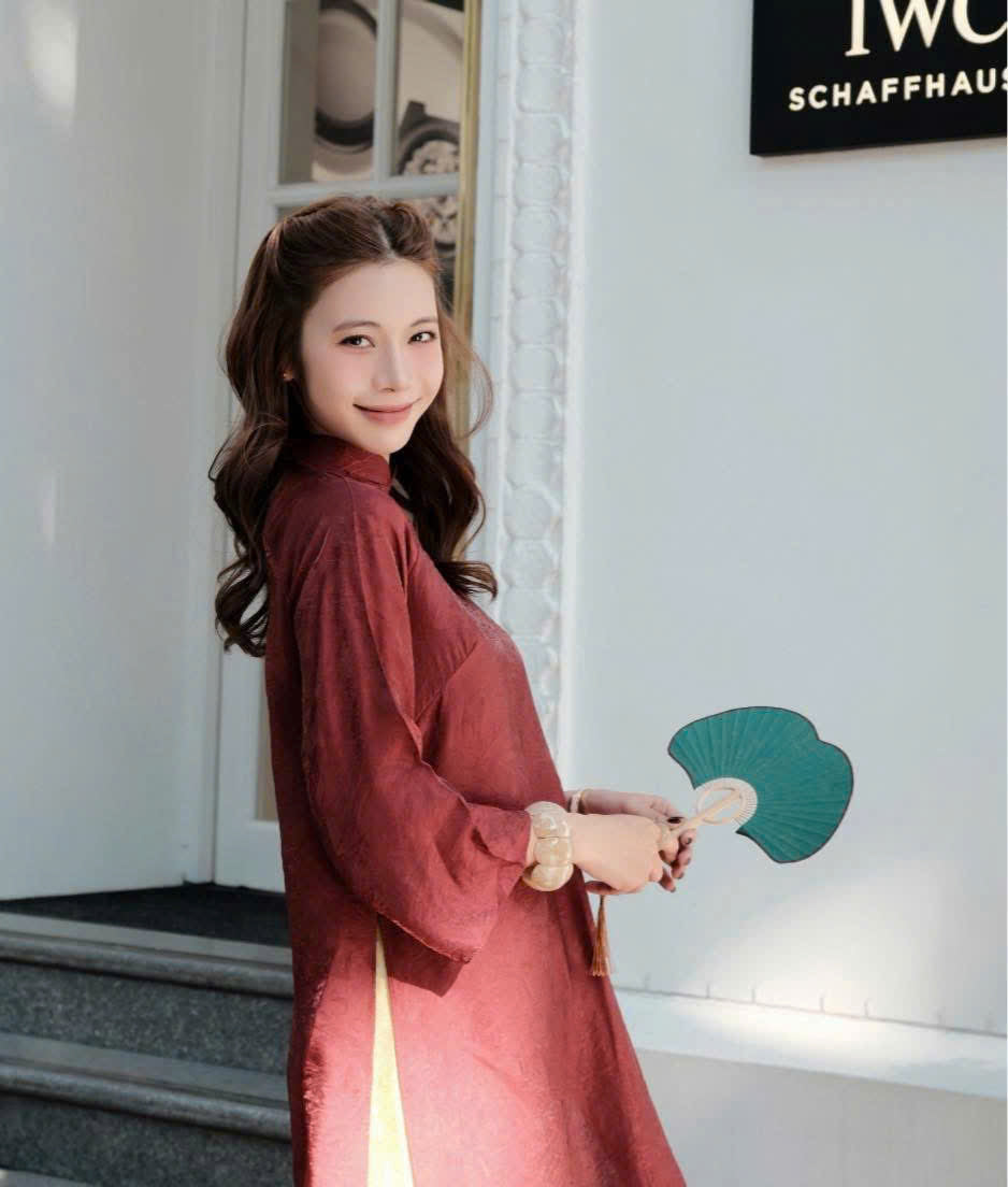 H476 1928 Áo only - Áo dài cách tân dáng suông 2 tà tằm ánh kim màu đỏ đô