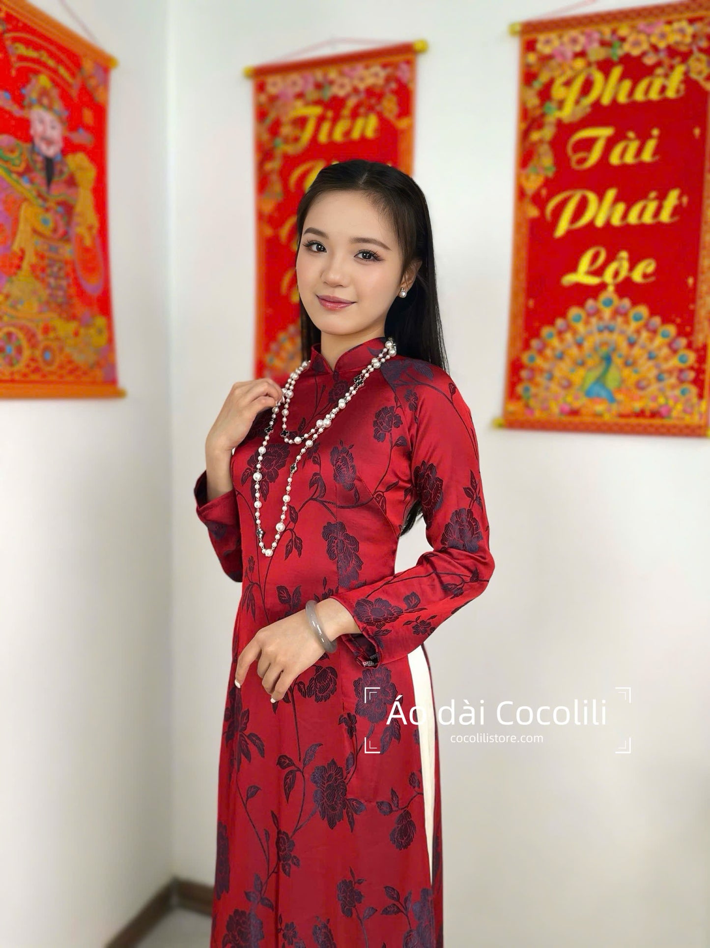 H545 only áo - Áo dài dáng truyền thống chiết li tà 130cm màu đỏ