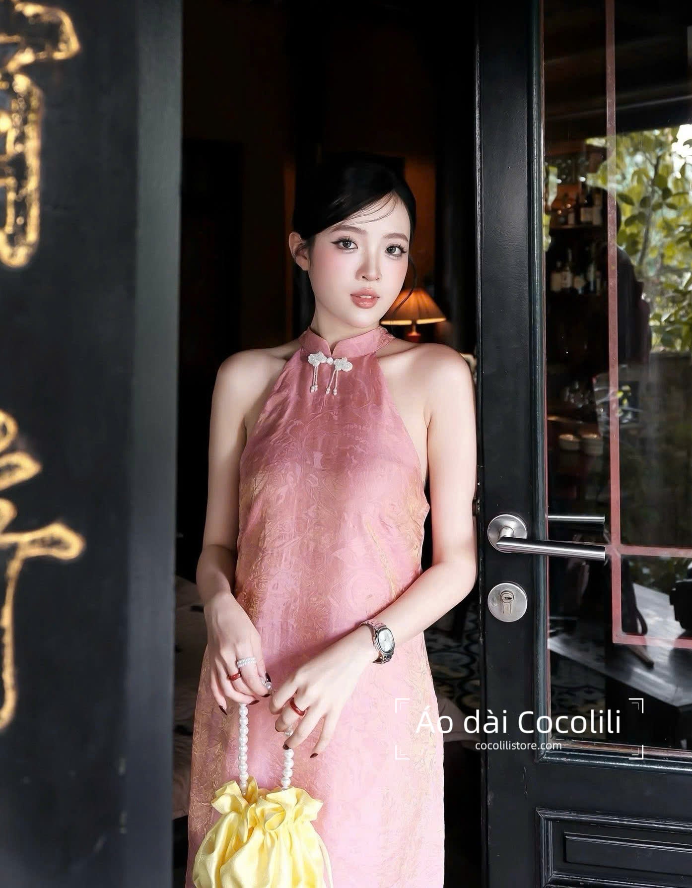 M396 Yếm hồng + quần tằm - Set yếm dáng suông 4 tà tằm ánh kim tencel