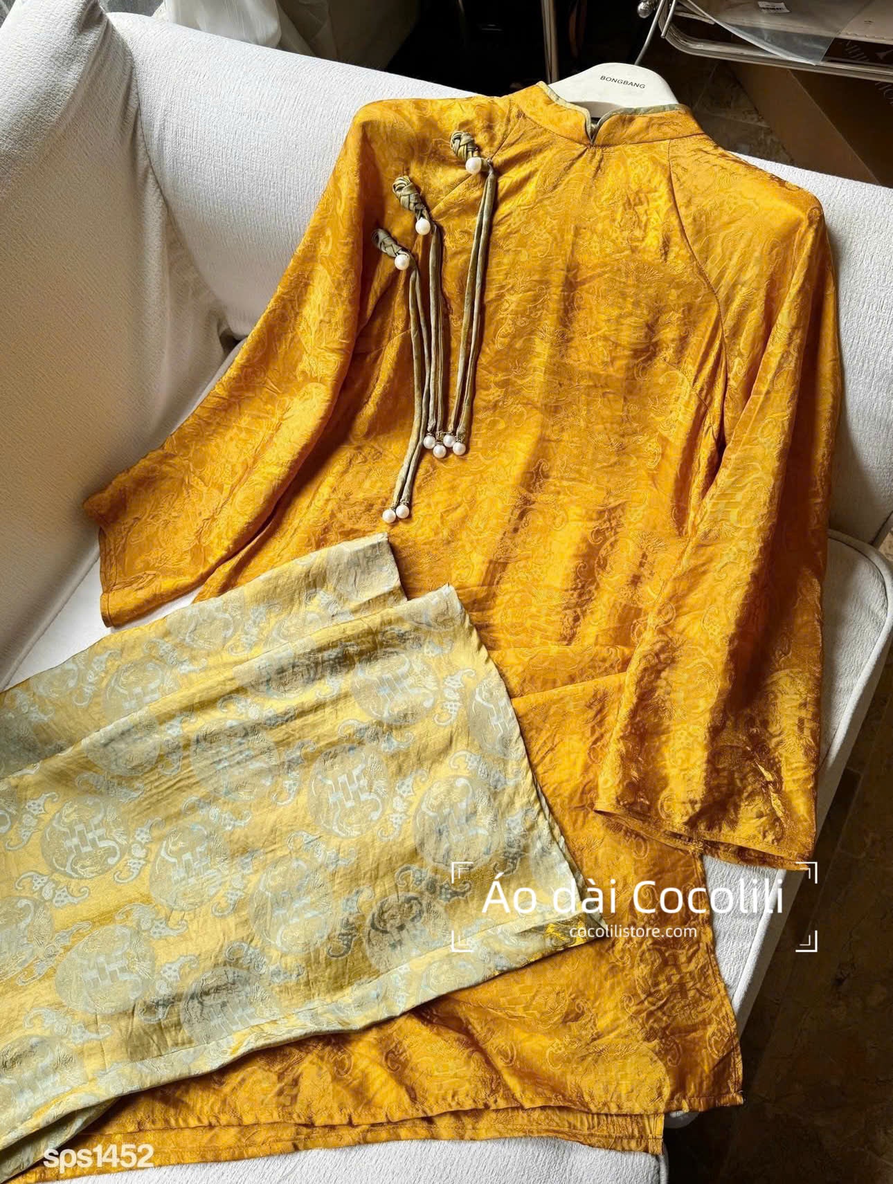 Quần dáng suông tằm ánh kim tencel