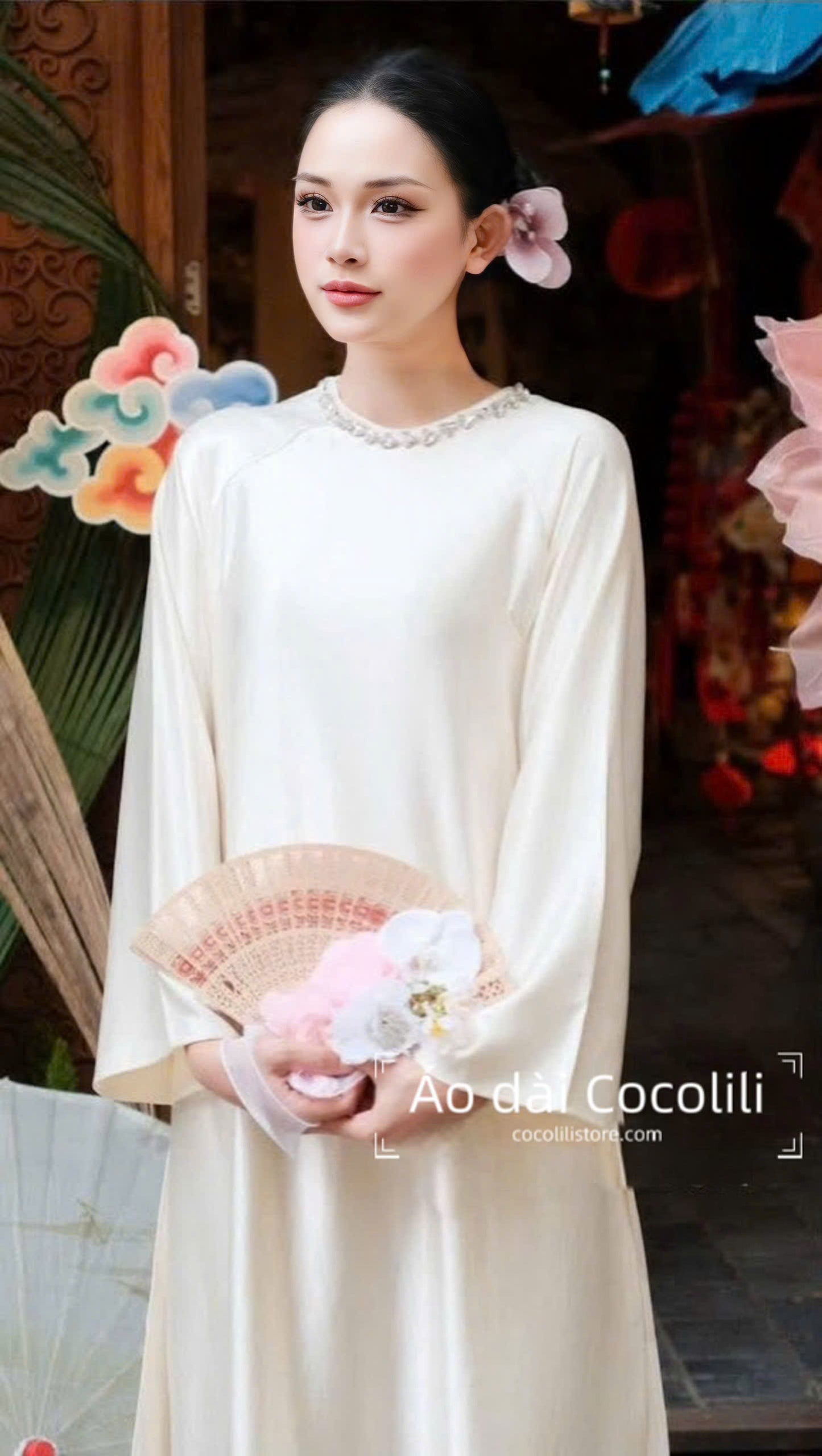 M431 3598 Áo only no pants - Áo dài dáng suông 2 tà lụa tráng gương đính cổ