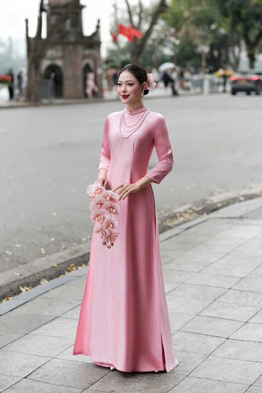 H691 3816 Áo only no pants - Áo dài lụa hà lan trơn màu hồng đỗ