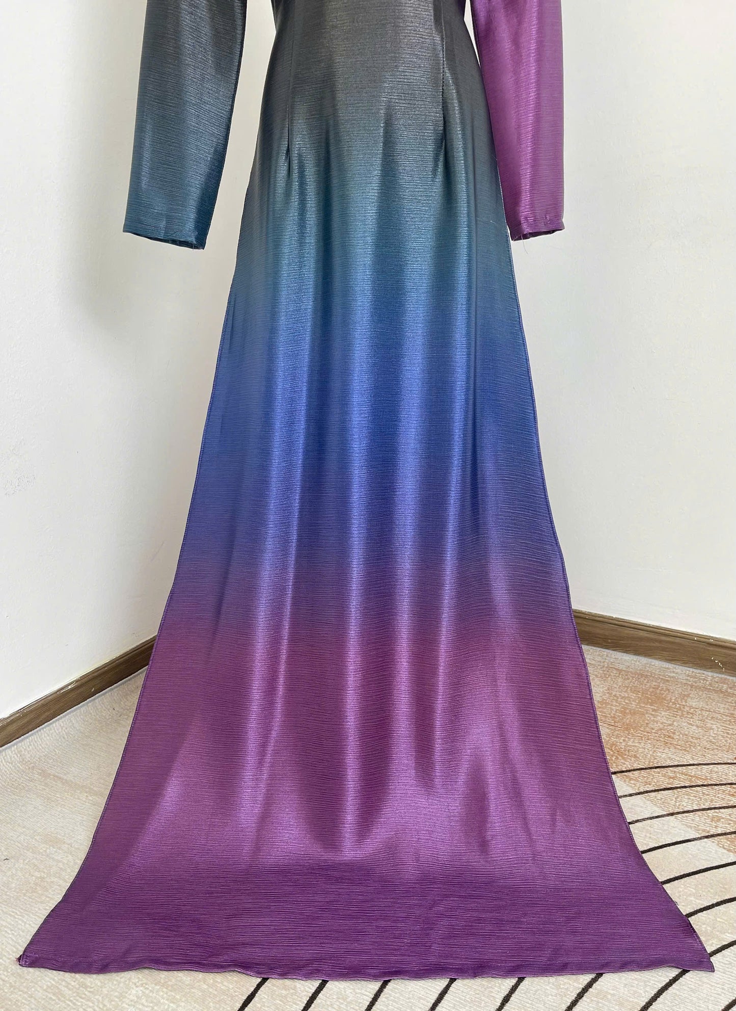 H752 4133 Áo only no pants - Áo dài dáng truyền thống chiết li eo ombre