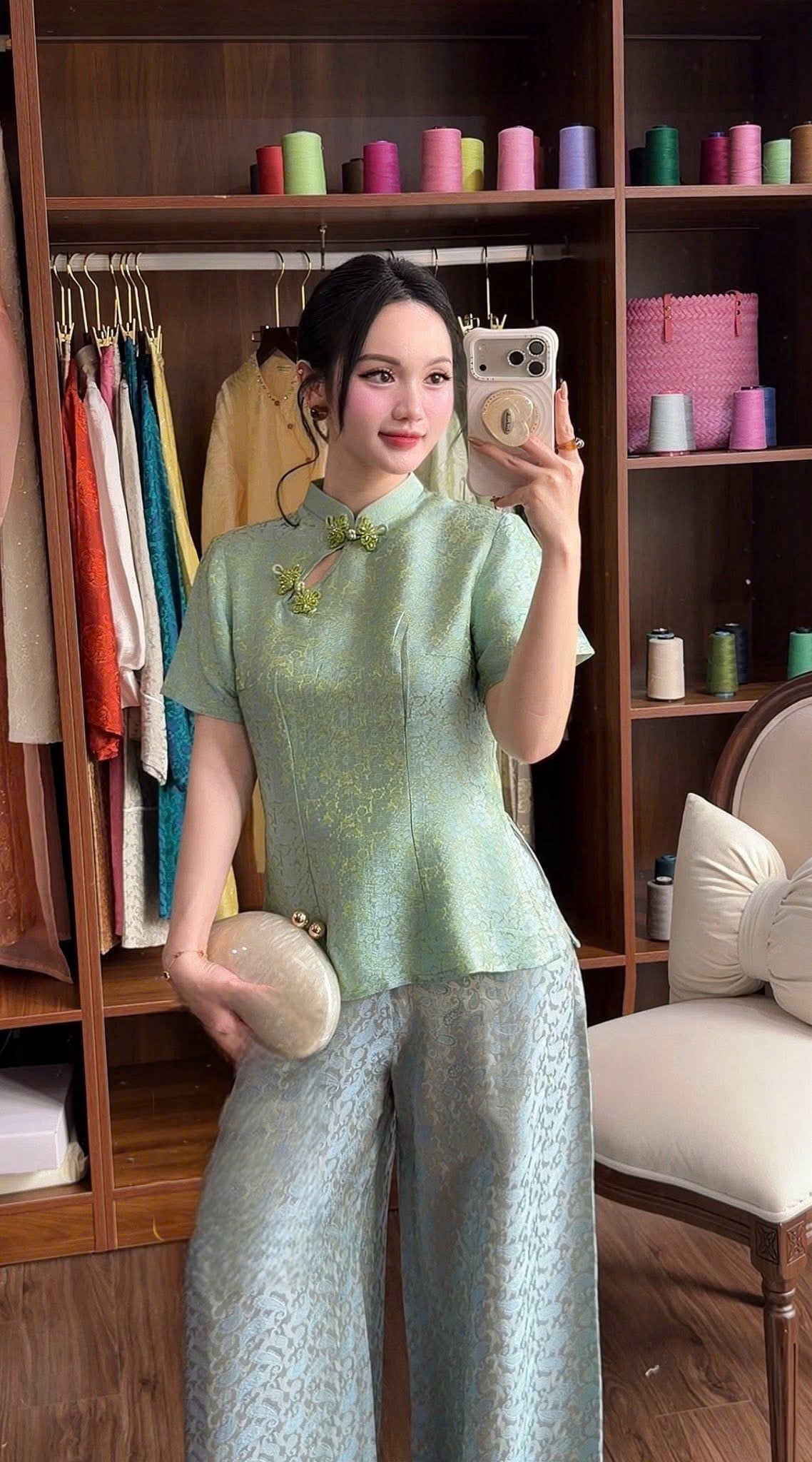 BB246 Áo only no pants - Áo bà ba lụa nha xá màu xanh mint