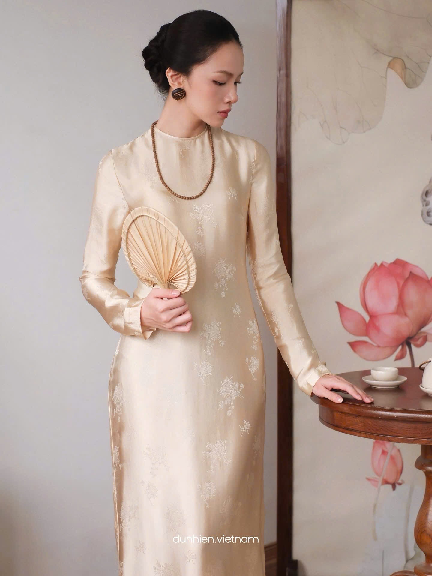 V17 4465 - Đầm dáng dài lụa nha xá