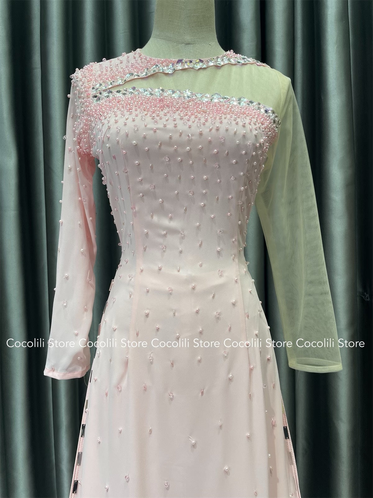 S07 shipnhanh Áo dài thiết kế chiffon 4 tà phối tay voan đính kết màu hồng phấn 1954 - Cocolilistore