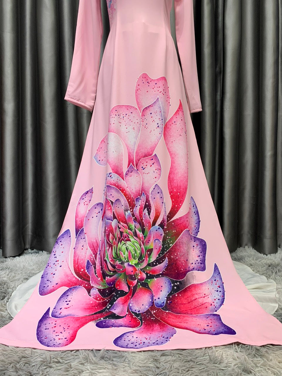L70 only áo - Áo dài lụa mỹ in 3D hoa hồng