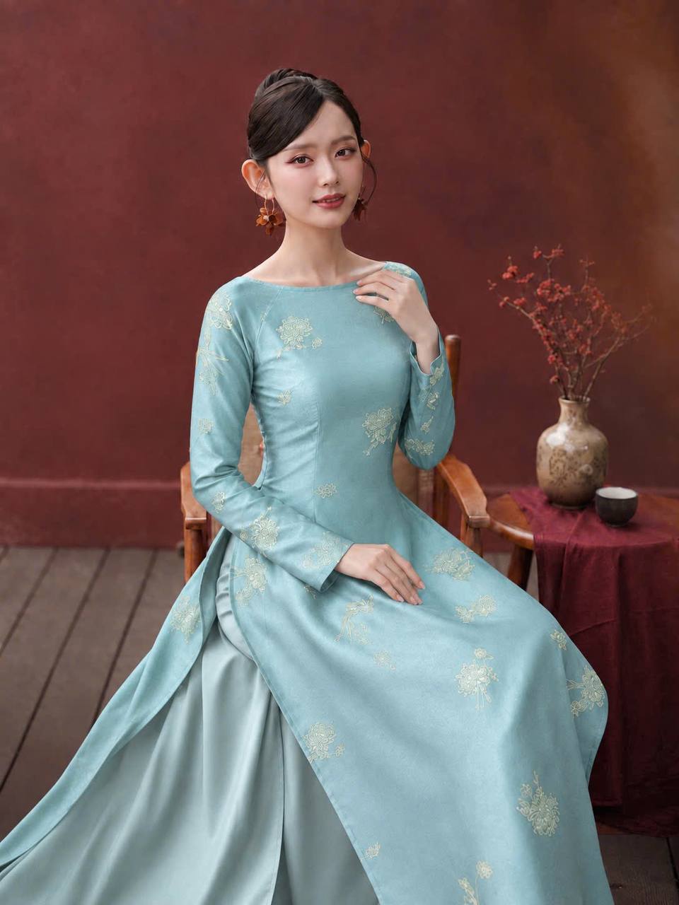 K184 Áo only no pants - Áo dài dáng truyền thống chiết li eo lụa tằm sen dạ cúc cổ thuyền màu xanh blue nhạt