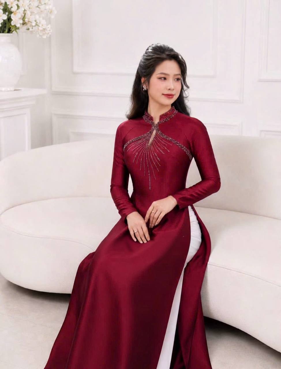 S379 Áo only no pants - Áo dài thiết kế dáng truyền thống chiết li eo đính kết lụa bảo ngọc màu đỏ đô