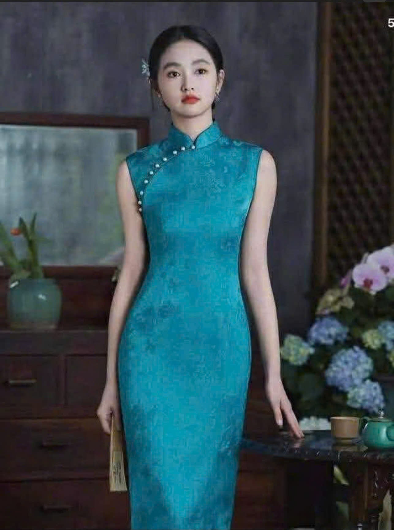 CS11 - Sườn xám dài lam giang