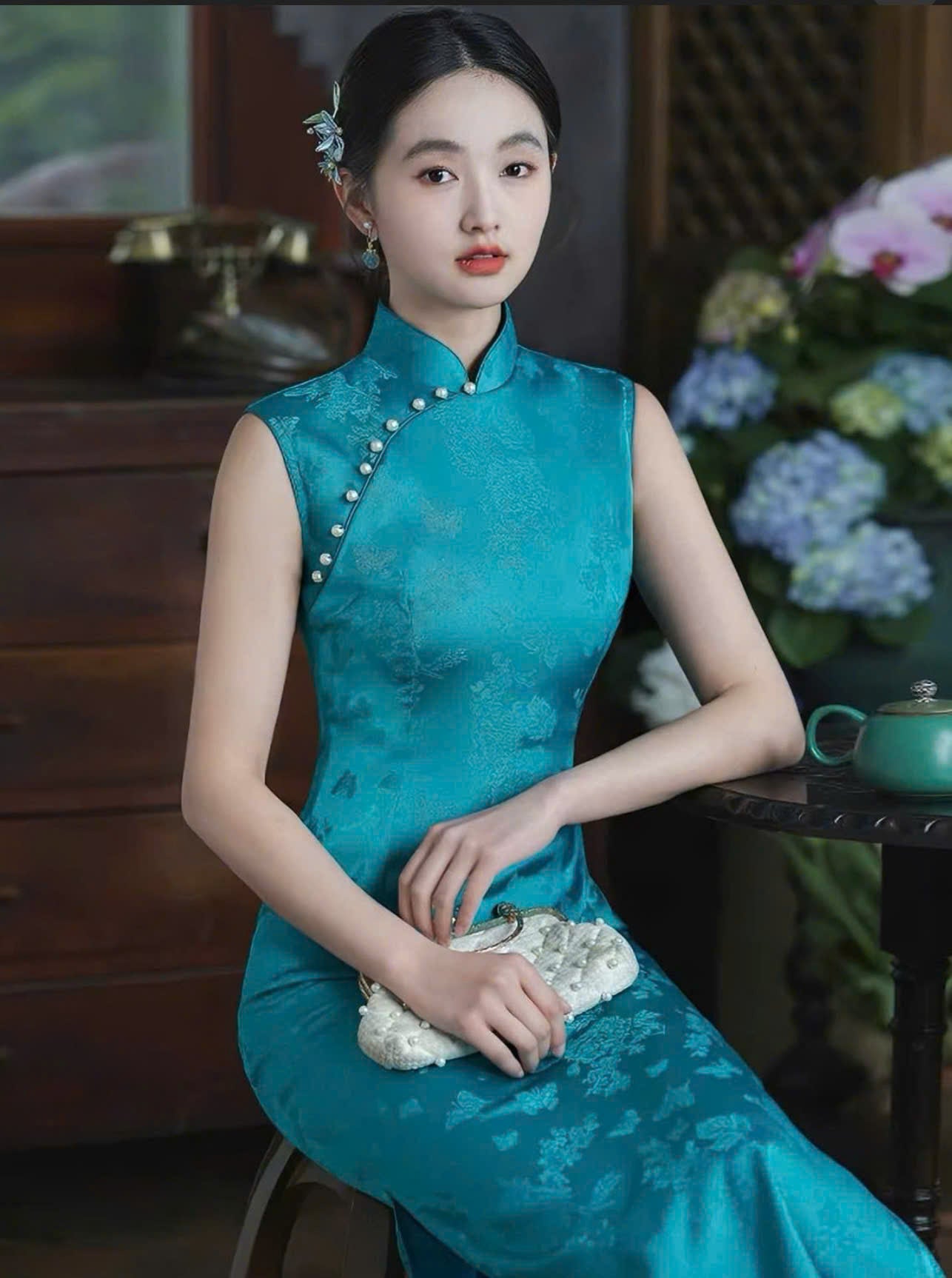 CS11 - Sườn xám dài lam giang