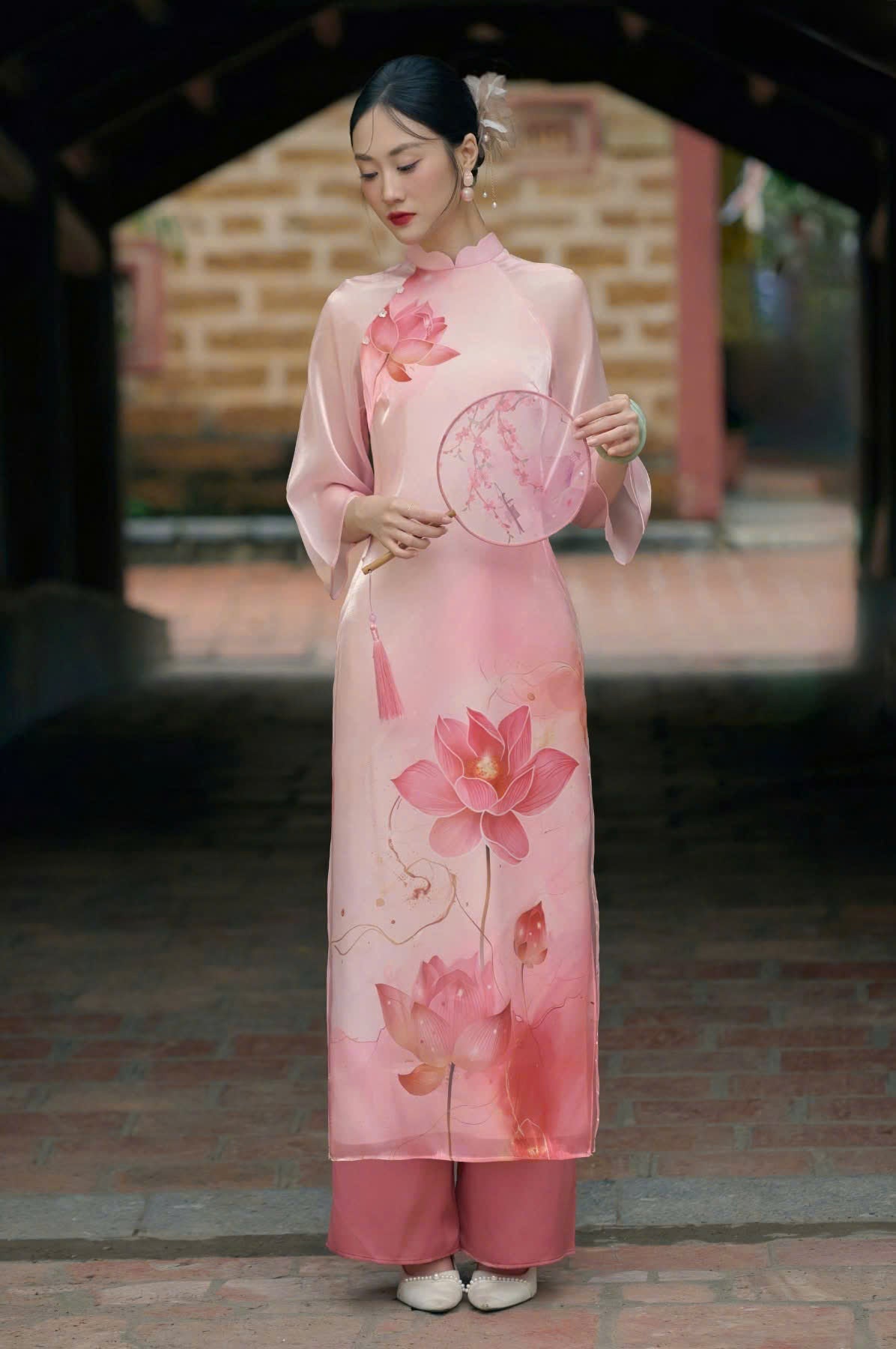 Áo dài nữ có sẵn