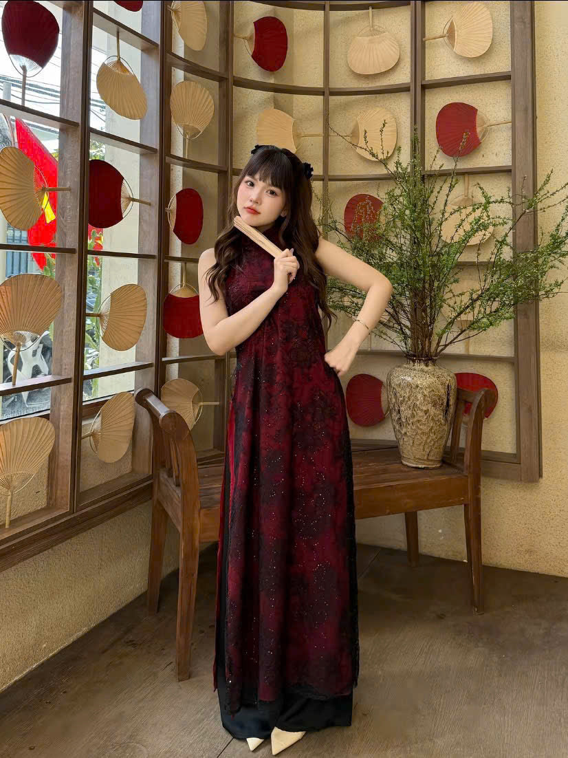 RY45 Áo only no pants - Áo dài cổ yếm ren lót lụa đỏ