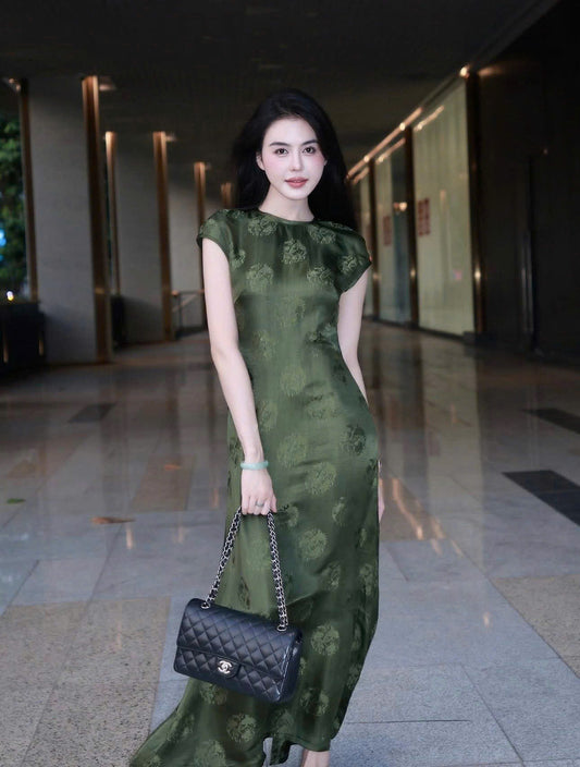 V52 5129 - Đầm dài, tay ngắn lụa nha xá