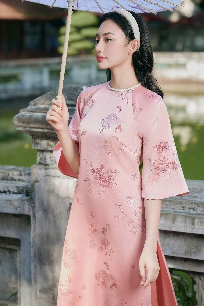 K51 5143 Áo only no pants - Áo dài dáng suông lụa gấm