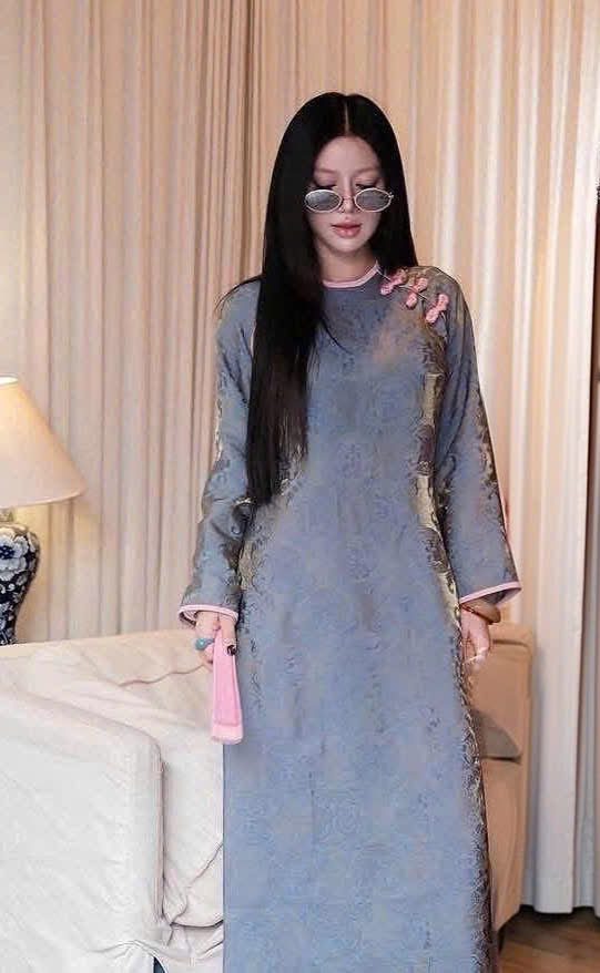 K70 Áo only no pants - Áo dài dáng suông 2 tà lụa tằm ánh kim tencel