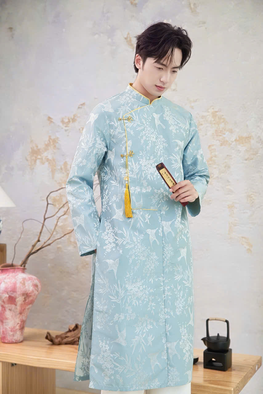 B210 - Áo dài nam lụa gấm