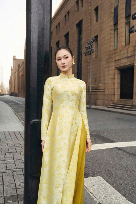 K287 Áo only no pants - Áo dài chiết eo lụa gấm thiên hương màu vàng nhạt