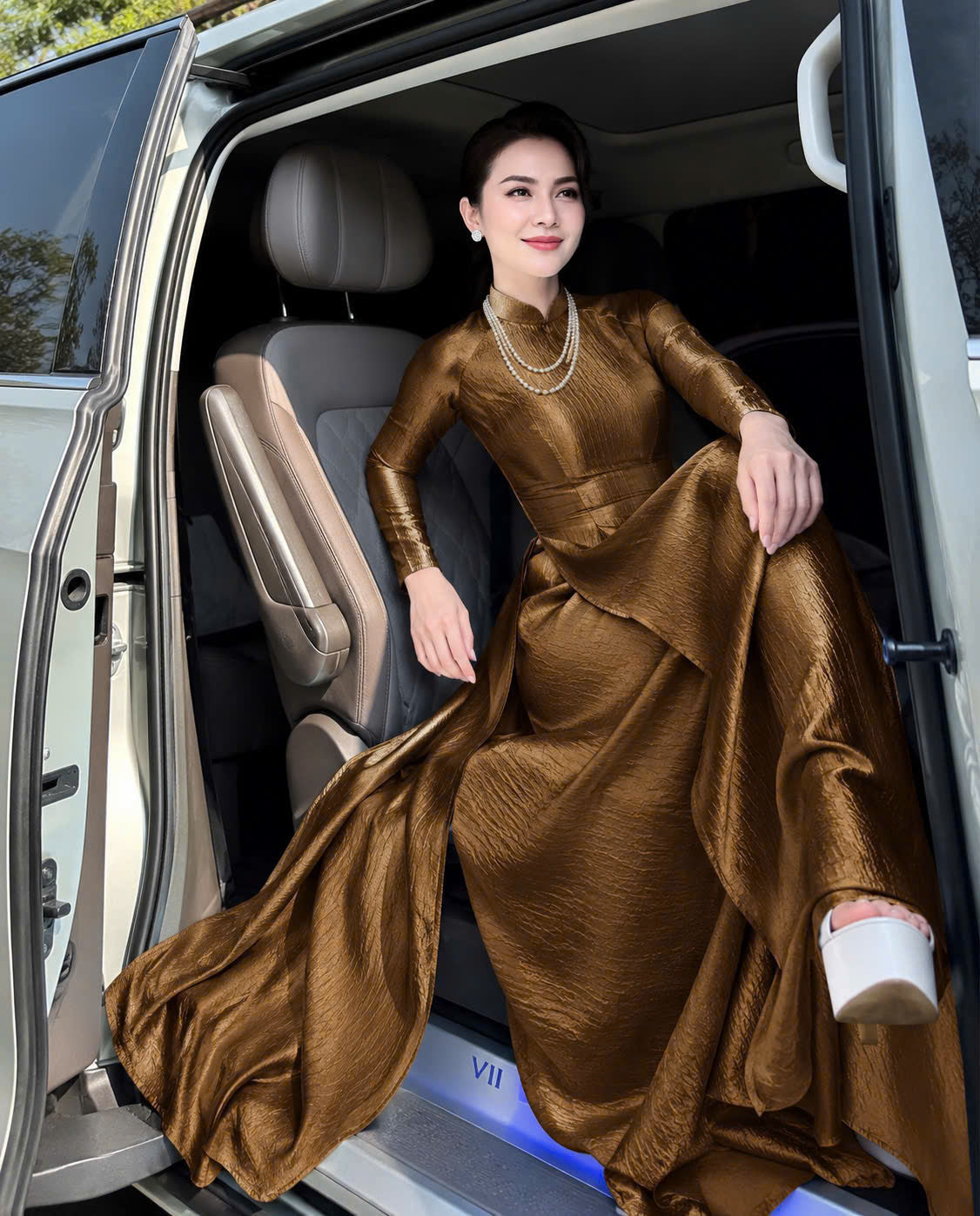 Áo dài nữ có sẵn