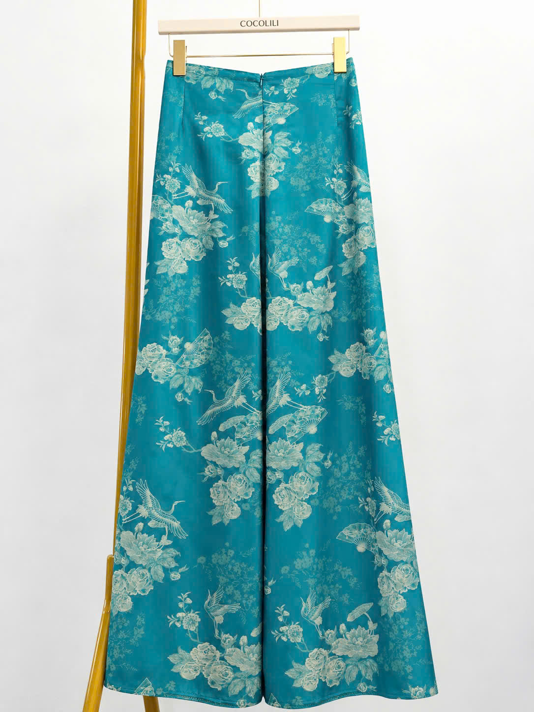 QG08 - Quần suông thường lụa tằm hạc màu xanh blue