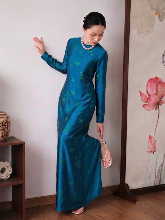 V112 - Đầm dài tay lụa nha xá màu xanh cổ vịt