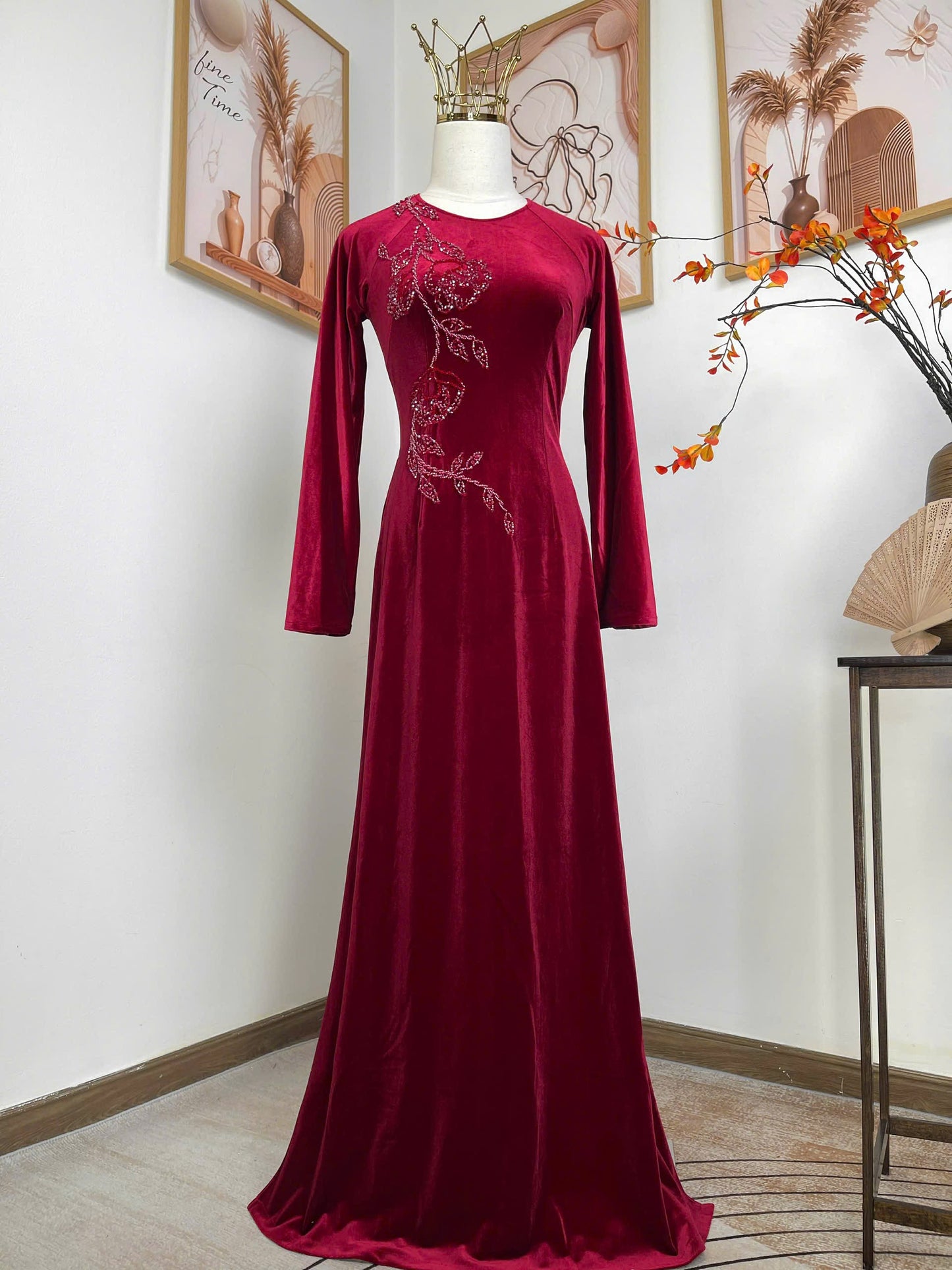 S251 2138 only áo - Áo dài nhung đỏ đính kết pha lê