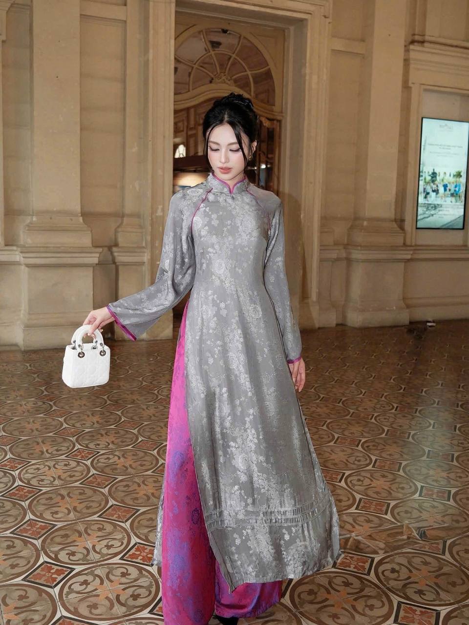 K278 Áo + quần cùng chất - Áo dài dáng suông lụa gấm màu xám