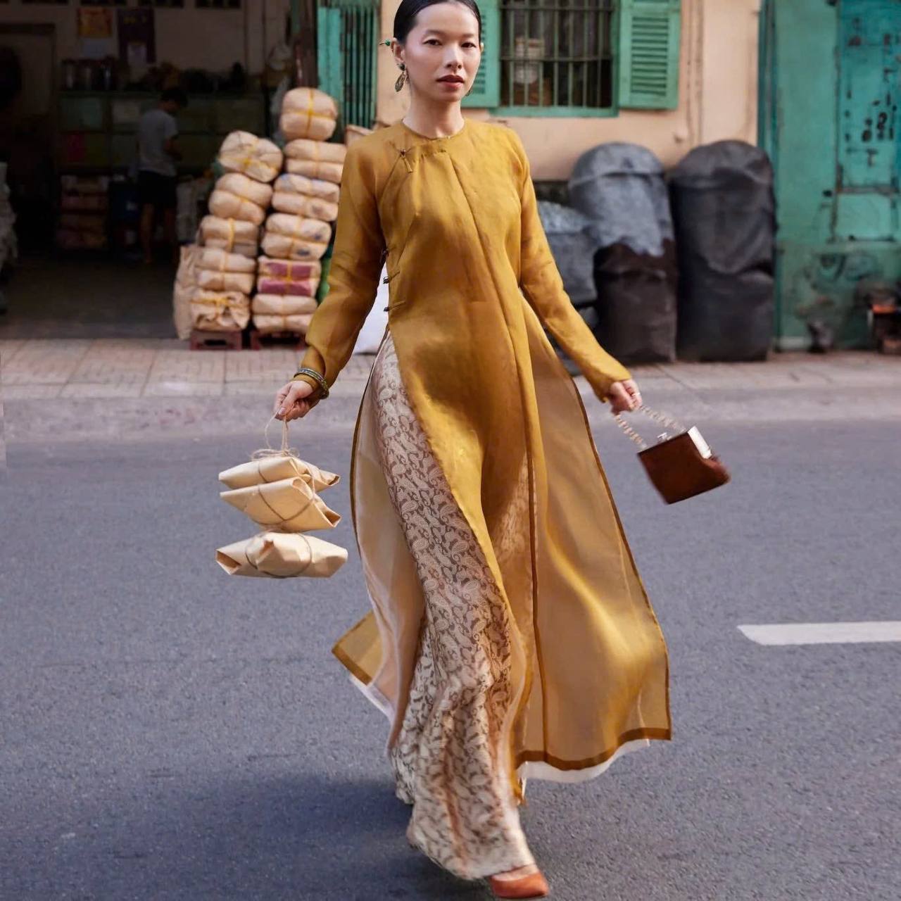 K158 Áo only no pants - Áo dài dáng suông tơ óng 4 tà