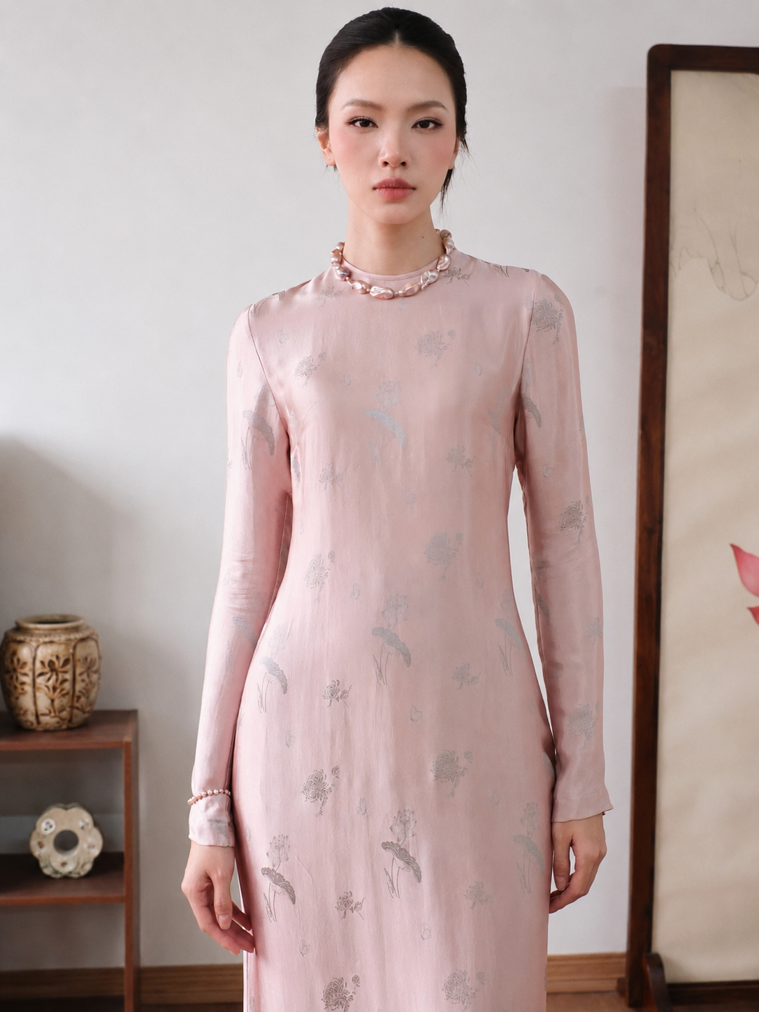 V20 4480 - Đầm lụa nha xá tay dài màu hồng