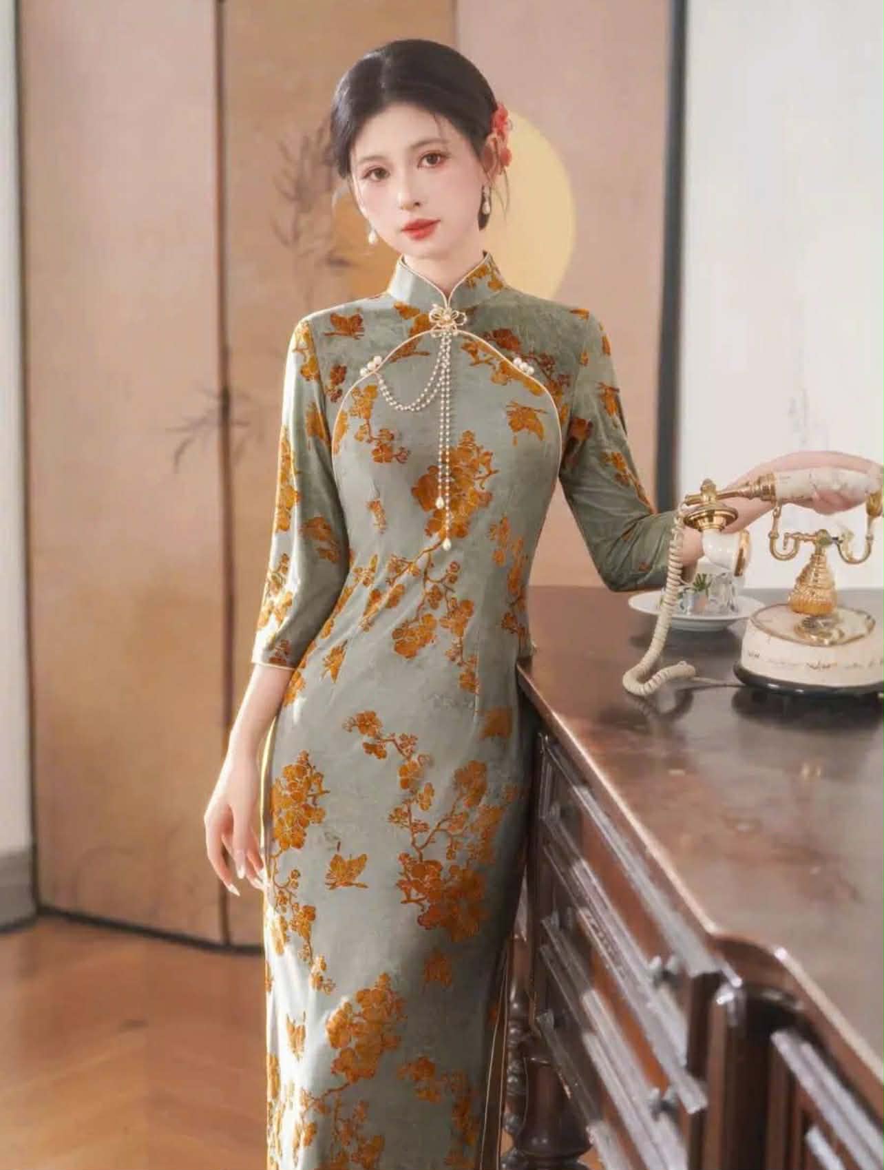 SX01 3743 - Sườn xám dài hoa trà