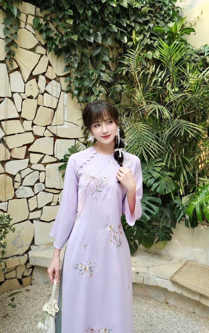 K131 Áo only no pants - Áo dài cách tân 2 tà thêu màu tím cà
