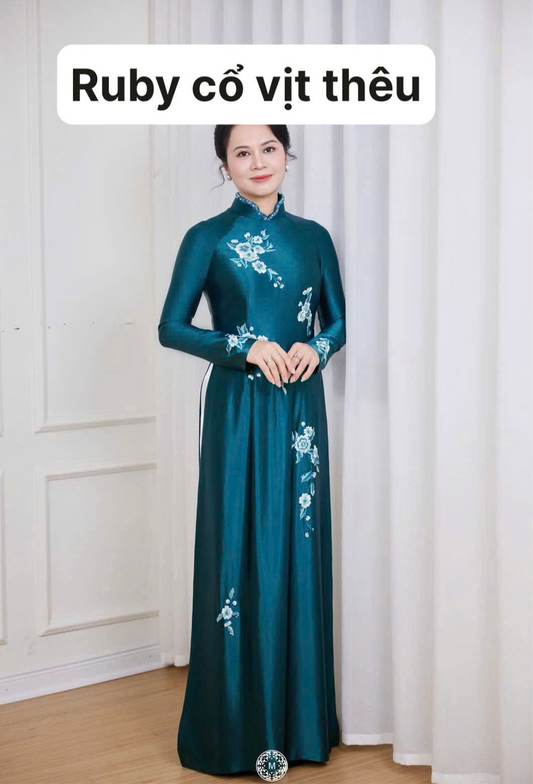 T510 -Áo dài Lụa Queen xanh cổ vịt thêu cao cấp