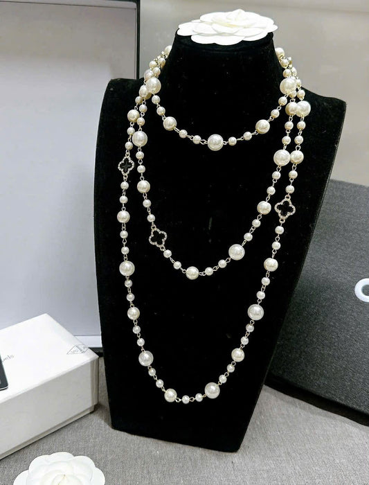 VV07 - Vòng ngọc trai cỏ 4 lá