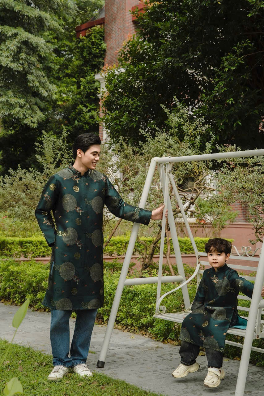 BT65 1951 Áo only - Áo dài bé trai gấm màu xanh lá cây