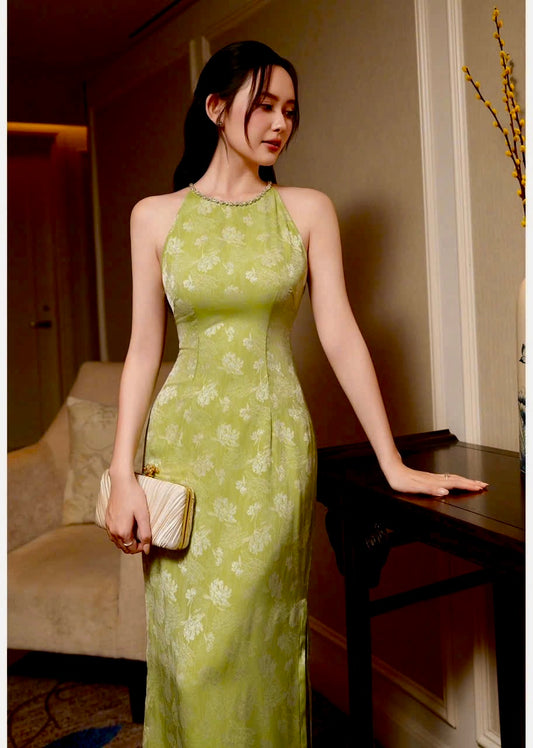 Y107 108 Áo only - Áo yếm gấm đính hạt