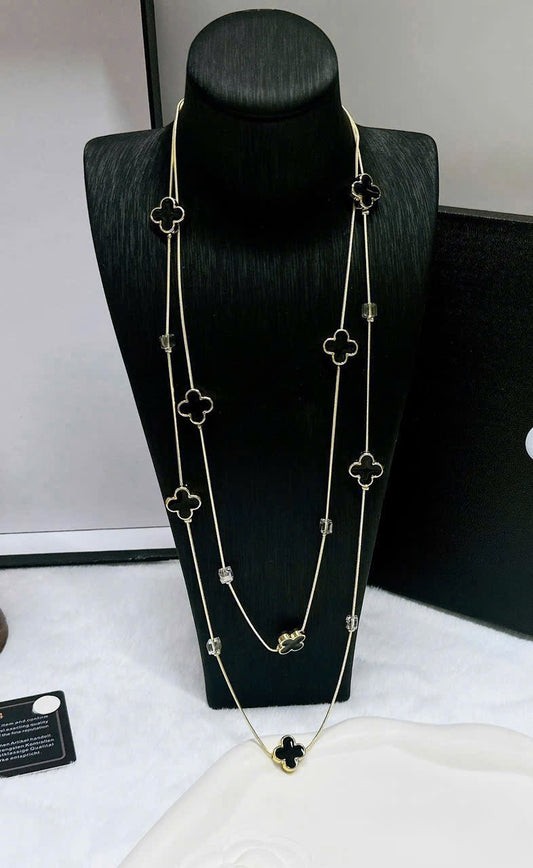 Vòng dây mỏng cỏ 4 lá