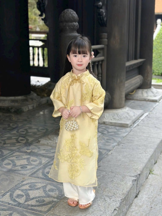 BG708 -2140 áo + quần - Áo dài bé gái tơ thêu hạc màu vàng