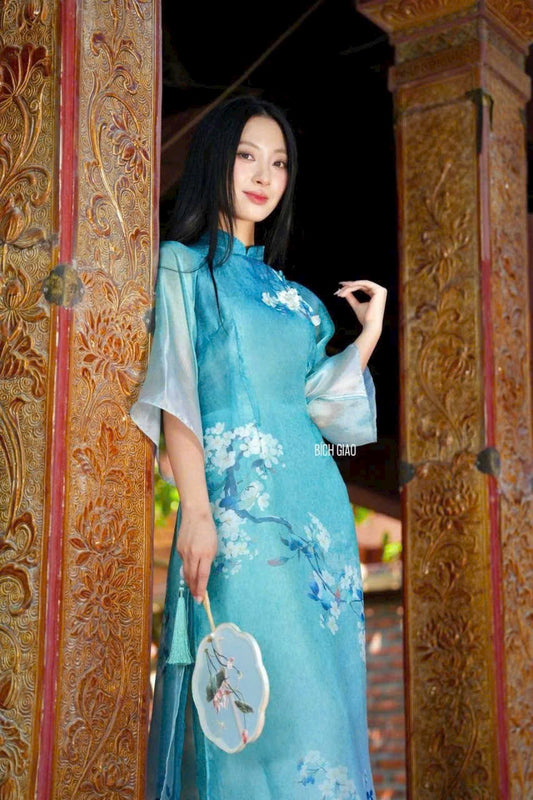 M223 Áo only - Áo dài tơ Bích Giao xanh ombre