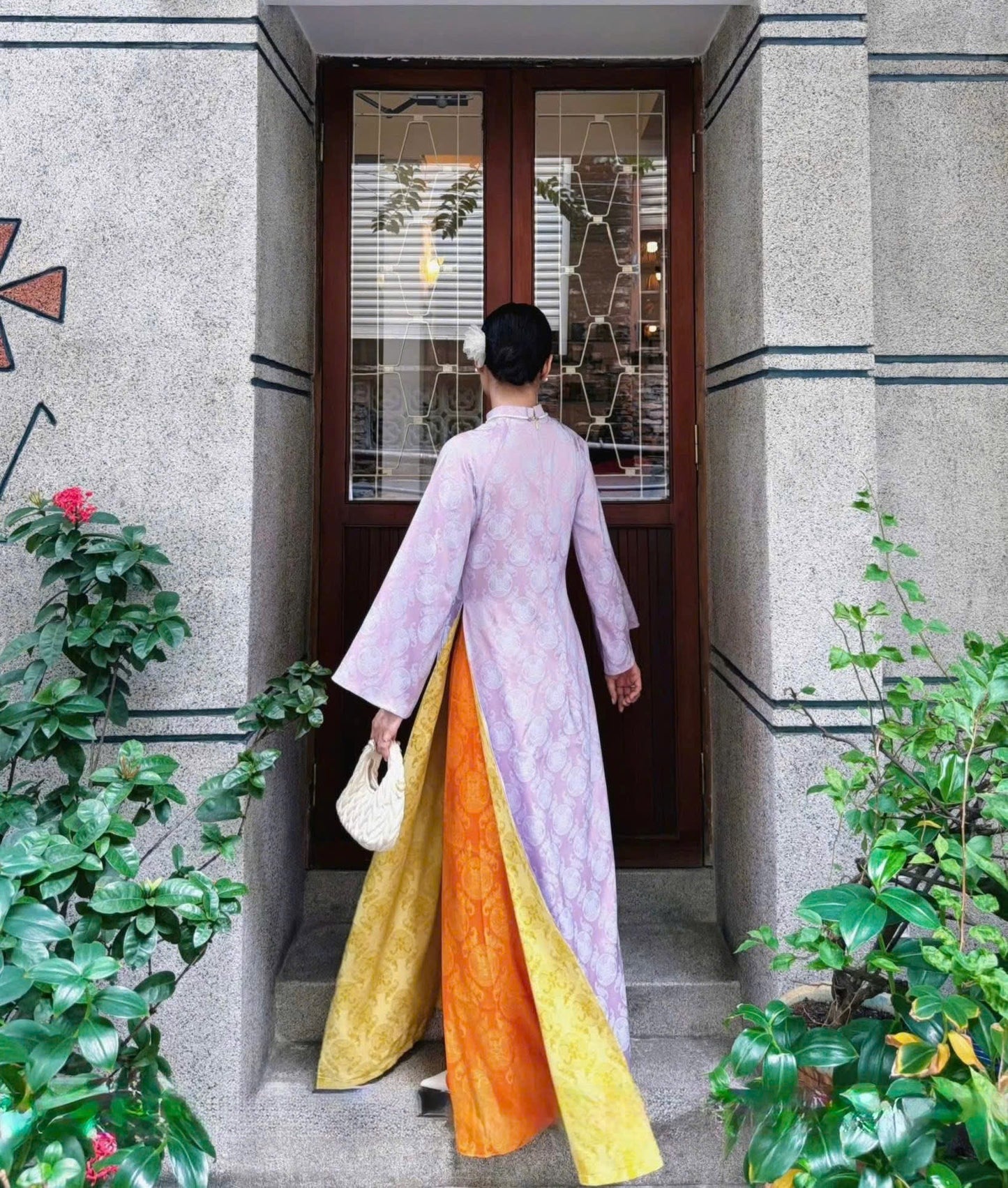 M259 2081 Áo + quần - Áo dài dáng suông 4 tà gấm thọ dơi kèm quần cùng chất