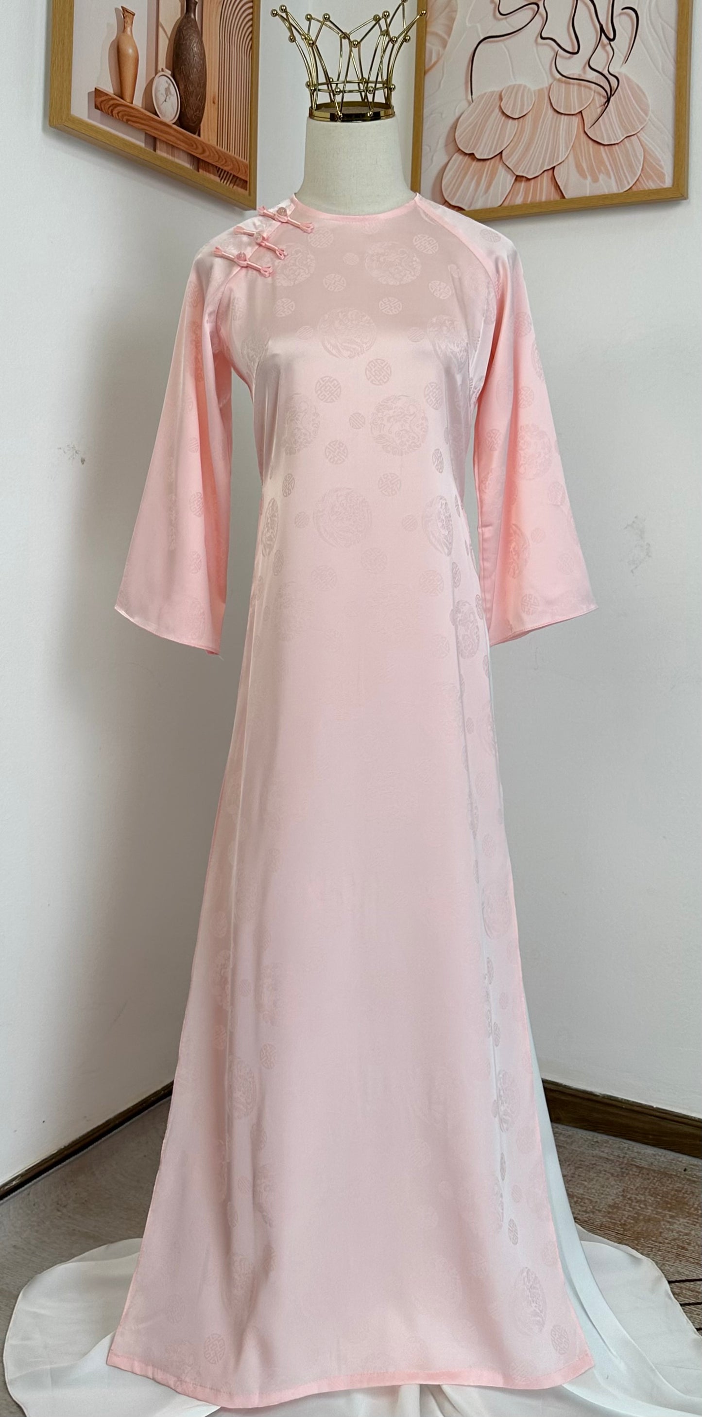 K97 5241 Áo only no pants - Áo dài dáng suông lụa gấm màu hồng