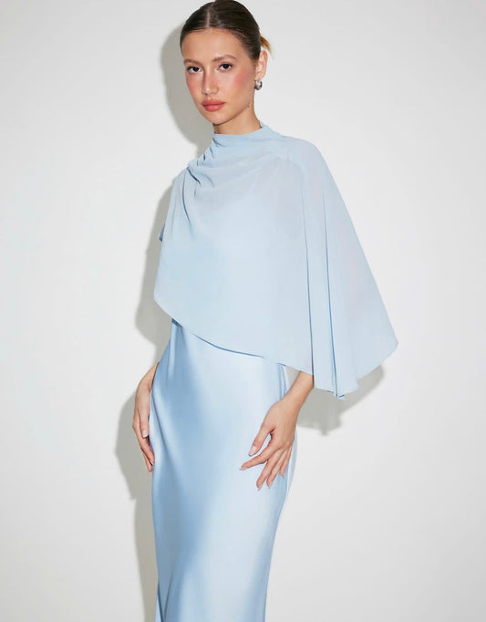 V47 - Đầm dài 2 dây kèm choàng màu xanh baby blue