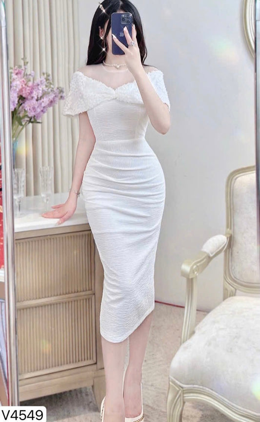 Dress V4549