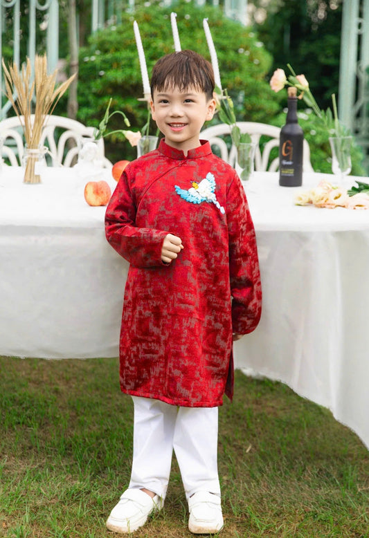 BT119 - Áo dài bé trai lụa gấm thêu ruy băng màu đỏ