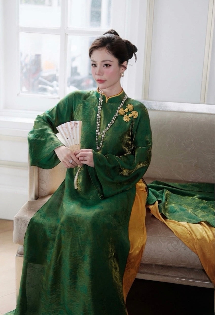 H628 3349 Áo only no pants - Áo dài dáng suông 4 tà màu xanh lá