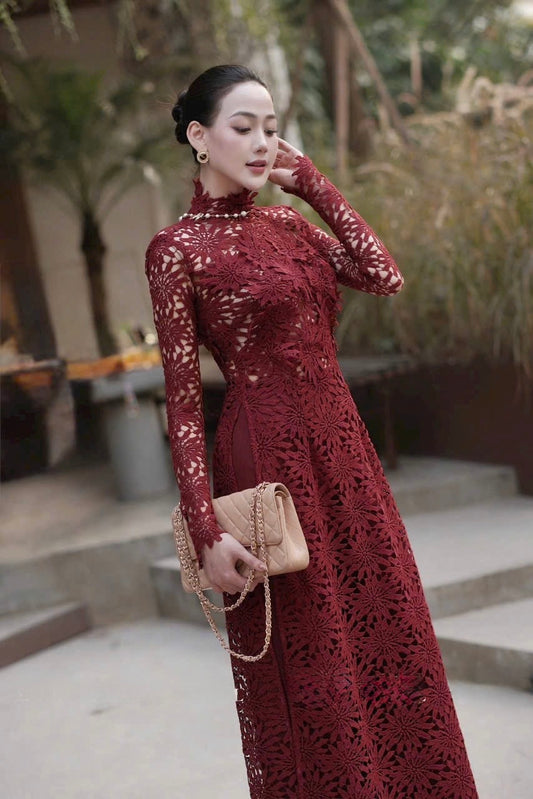R39 4701 Áo only no pants - Áo dài dáng truyền thống chiết li eo ren đỏ đậm cao cấp